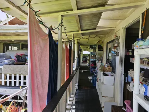 15-1483 28th Avenue Keaau HI 96749