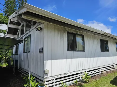 15-1483 28th Avenue Keaau HI 96749