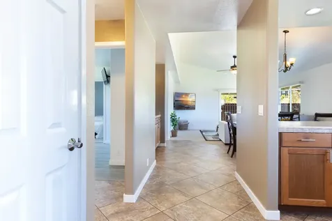 64-751 Uikeoni Street Kamuela HI 96743