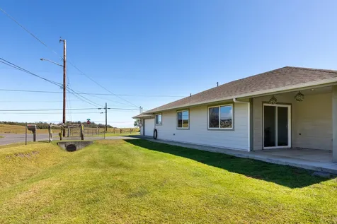 64-751 Uikeoni Street Kamuela HI 96743