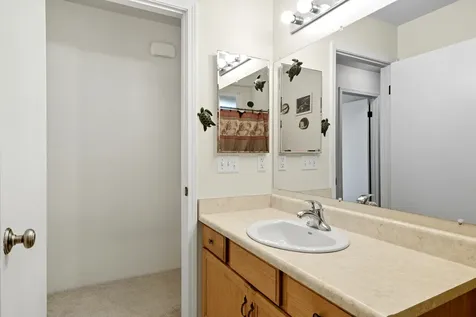 64-5122 Kalake Street Kamuela HI 96743