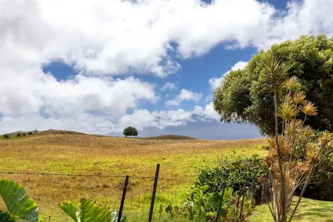 64-5122 Kalake Street Kamuela HI 96743