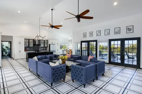 66-1500 Ko Uka Place Kamuela HI 96743