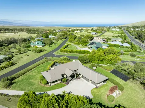 66-1500 Ko Uka Place Kamuela HI 96743