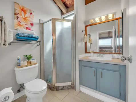 75-5669 Kuakini Highway Kailua-kona HI 96740