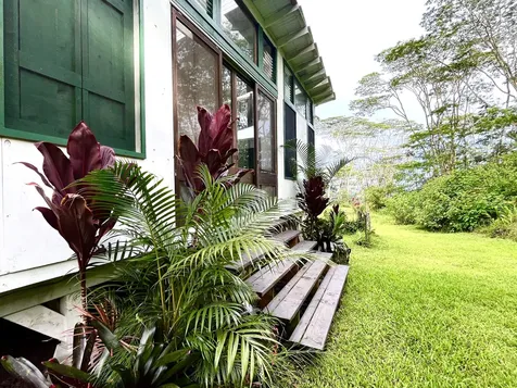 13-3980 Pahoa Kalapana Road Pahoa HI 96778