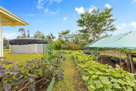 16-1580 39th Avenue Kurtistown HI 96760