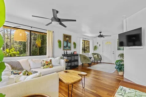 15-2076 12th Avenue Keaau HI 96749