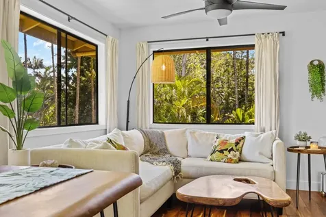 15-2076 12th Avenue Keaau HI 96749