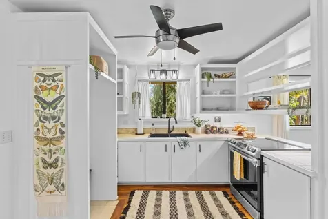 15-2076 12th Avenue Keaau HI 96749