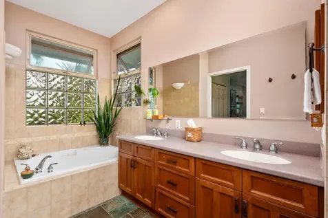 73-4685 Hina Lani Street Kailua-kona HI 96740