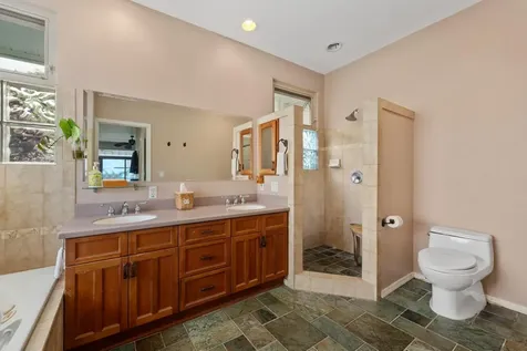 73-4685 Hina Lani Street Kailua-kona HI 96740