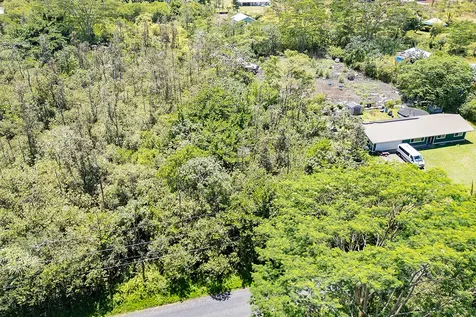 10th Avenue Keaau HI 96749