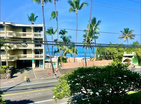 76-6233 Alii Drive Kailua-kona HI 96740