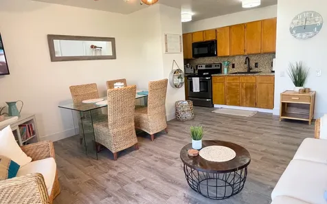 76-6233 Alii Drive Kailua-kona HI 96740