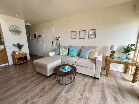 76-6233 Alii Drive Kailua-kona HI 96740