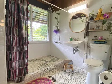 16-355 Melekule Street Kurtistown HI 96760