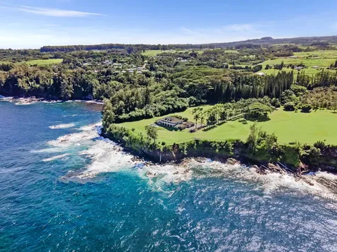 28-3628 Hawaii Belt Road Honomu HI 96728