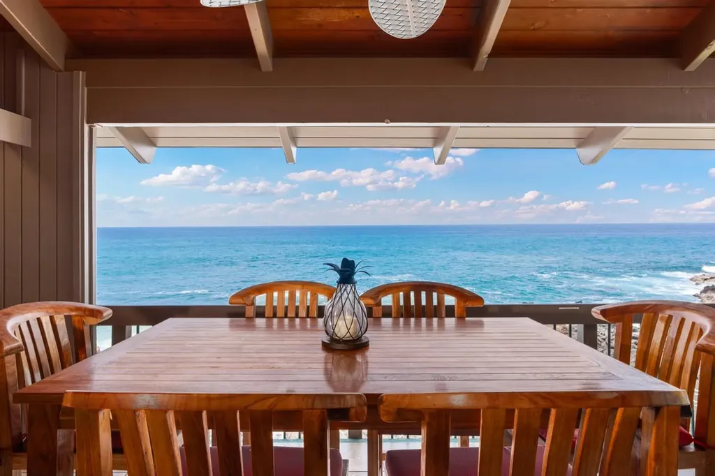 78-261 Manukai Street Kailua-kona HI 96740