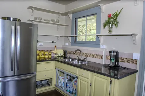 16-1046 Opeapea Road Mountain View HI 96760