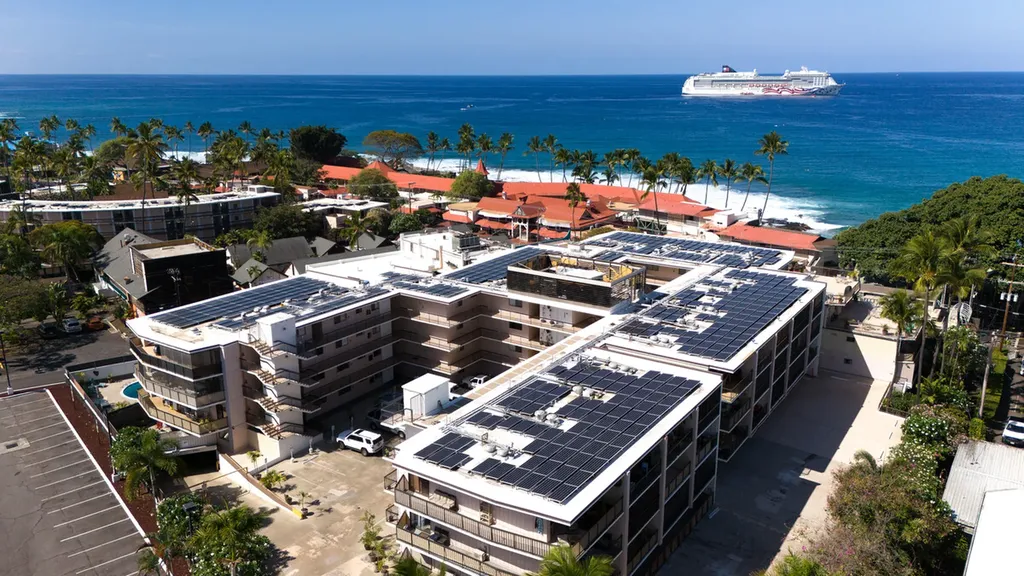 75-5719 Alii Drive Kailua-kona HI 96740