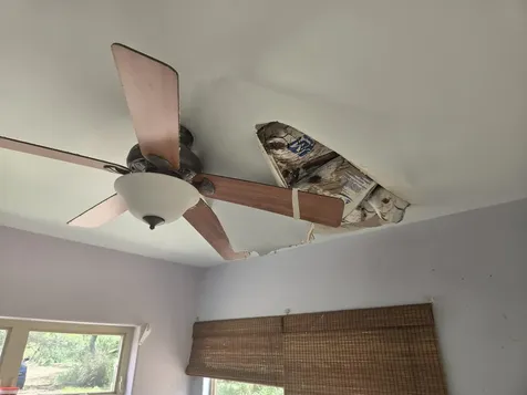 55-3327 Akoni Pule Highway Hawi HI 96719