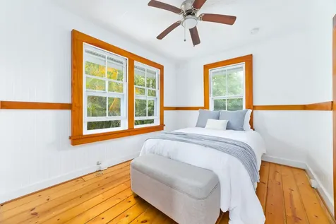 2048 Kalanianaole Street Hilo HI 96720