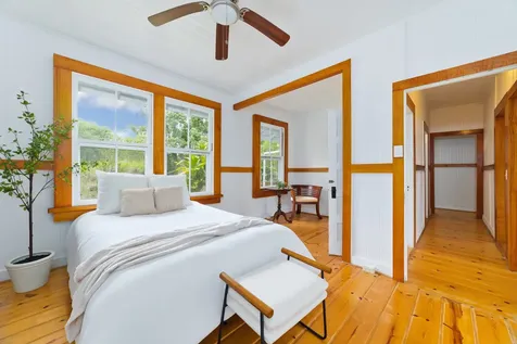 2048 Kalanianaole Street Hilo HI 96720