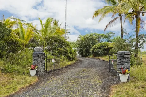 15-2048 5th Avenue Keaau HI 96749