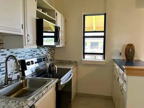 75-6026 Alii Drive Kailua-kona HI 96740