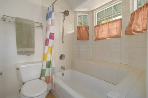 67-5031 Yutaka Pen Place Kamuela HI 96743