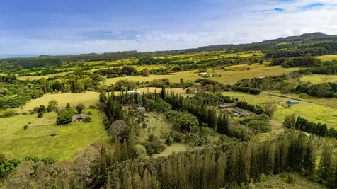 29-3707 Kanna Road Hakalau HI 96710