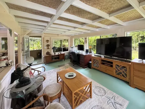 29-3707 Kanna Road Hakalau HI 96710