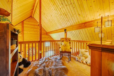 99-1685 Piimauna Drive Volcano HI 96718