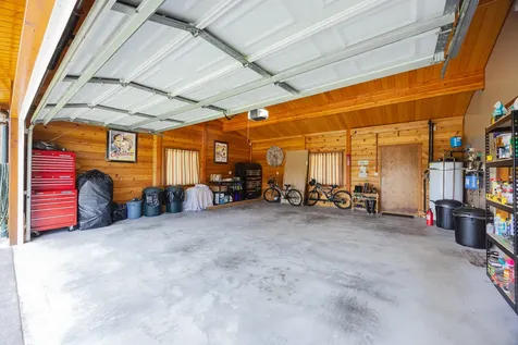 99-1685 Piimauna Drive Volcano HI 96718