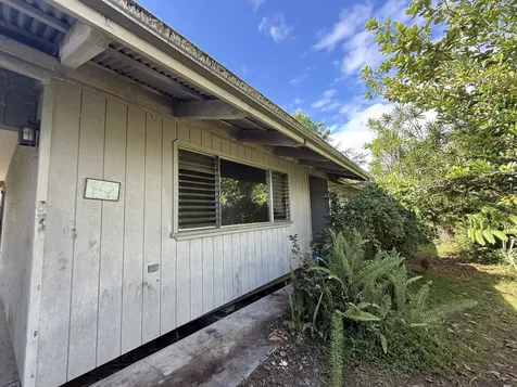 52 Wawai Loop Hilo HI 96720