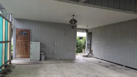 52 Wawai Loop Hilo HI 96720