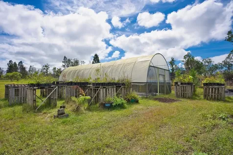 11-1984 Ohialani Road Volcano HI 96785