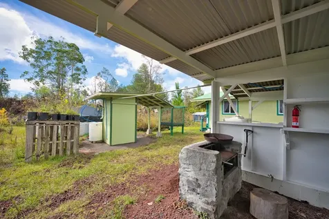 11-1984 Ohialani Road Volcano HI 96785