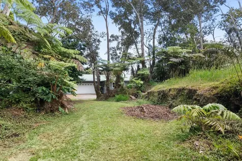 19-4108 Haunani Road Volcano HI 96785