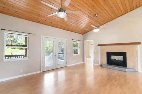 19-4108 Haunani Road Volcano HI 96785