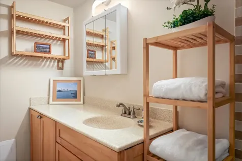 Kailua-kona HI 96740