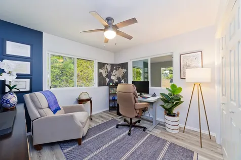 11-3802 2nd Street Volcano HI 96785