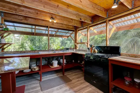 12-7091 Kaiwihala Place Pahoa HI 96778