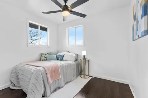 446 Ainaola Drive Hilo HI 96720