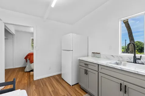 446 Ainaola Drive Hilo HI 96720