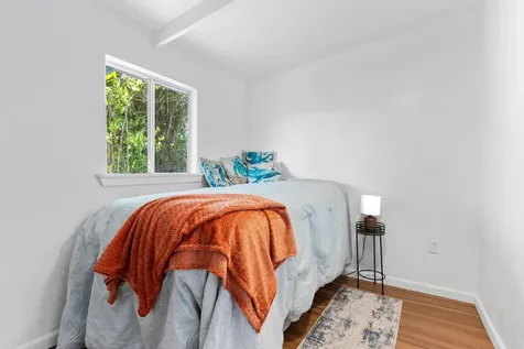 446 Ainaola Drive Hilo HI 96720