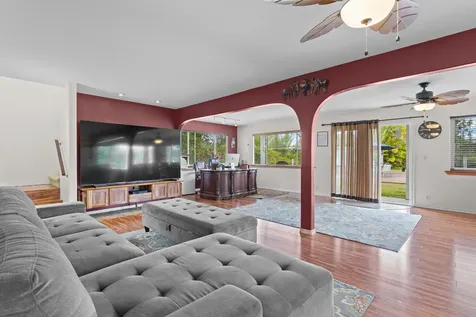 16-1093 Koloa Maoli Road Kurtistown HI 96760