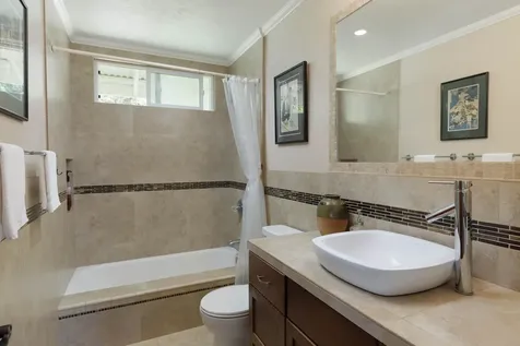 36-1037 Stevens Road Hilo HI 96774