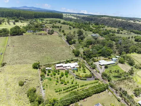 36-1037 Stevens Road Hilo HI 96774